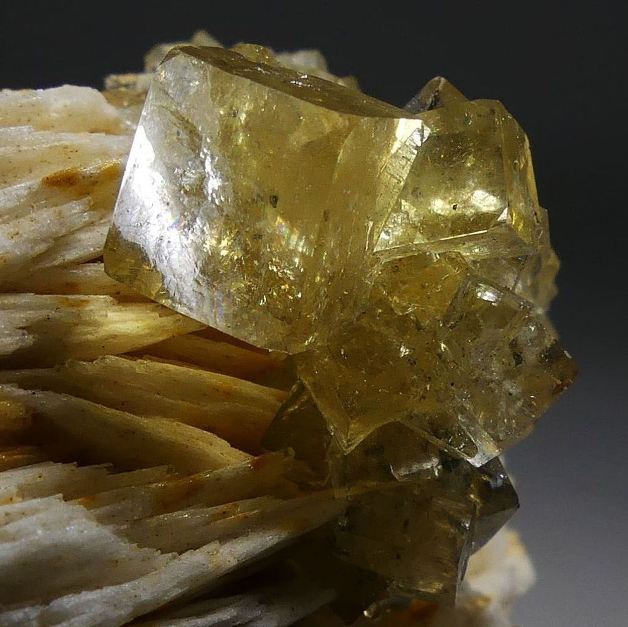 Fluorite On Baryte