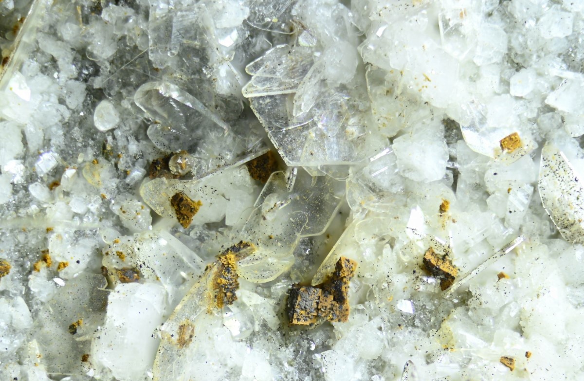 Bertrandite