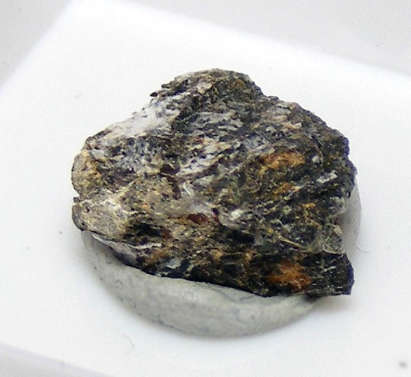 Lomonosovite & Megacyclite