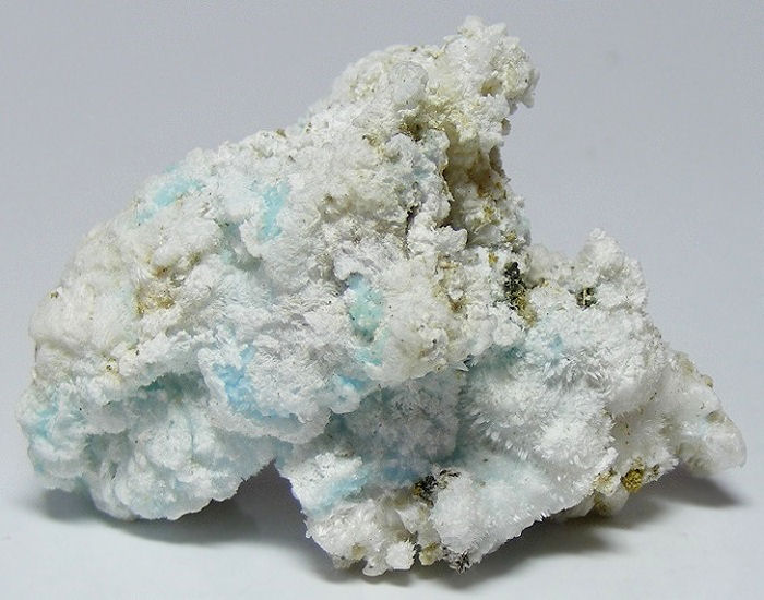 Magnesioaubertite