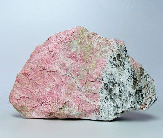 Zoisite Var Thulite