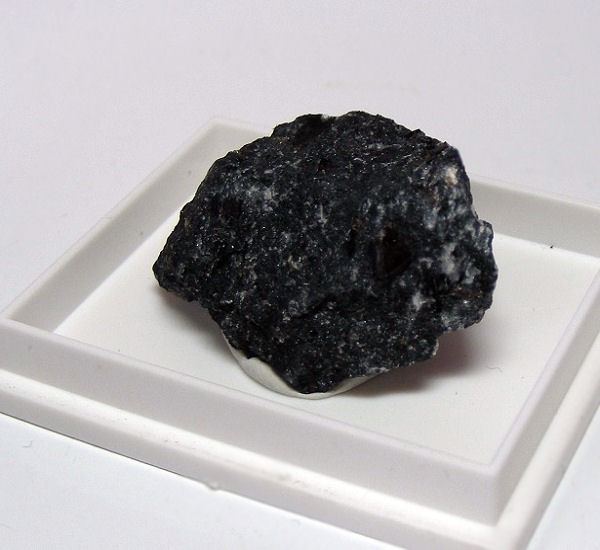 Lomonosovite