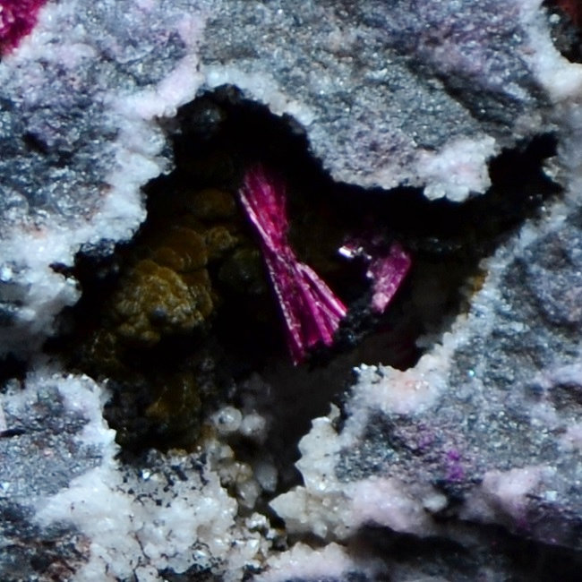 Erythrite