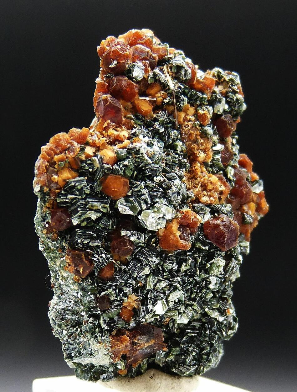 Hessonite & Clinochlore