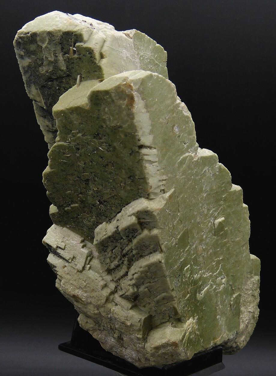 Microcline Fluorite Clinozoisite & Chlorite