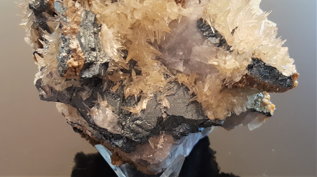 Calcite Stilbite & Hematite