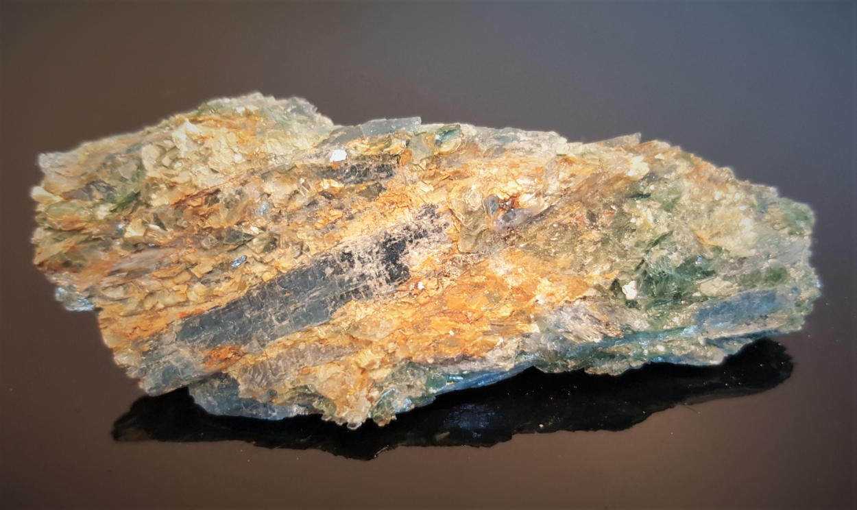 Kyanite & Fuchsite