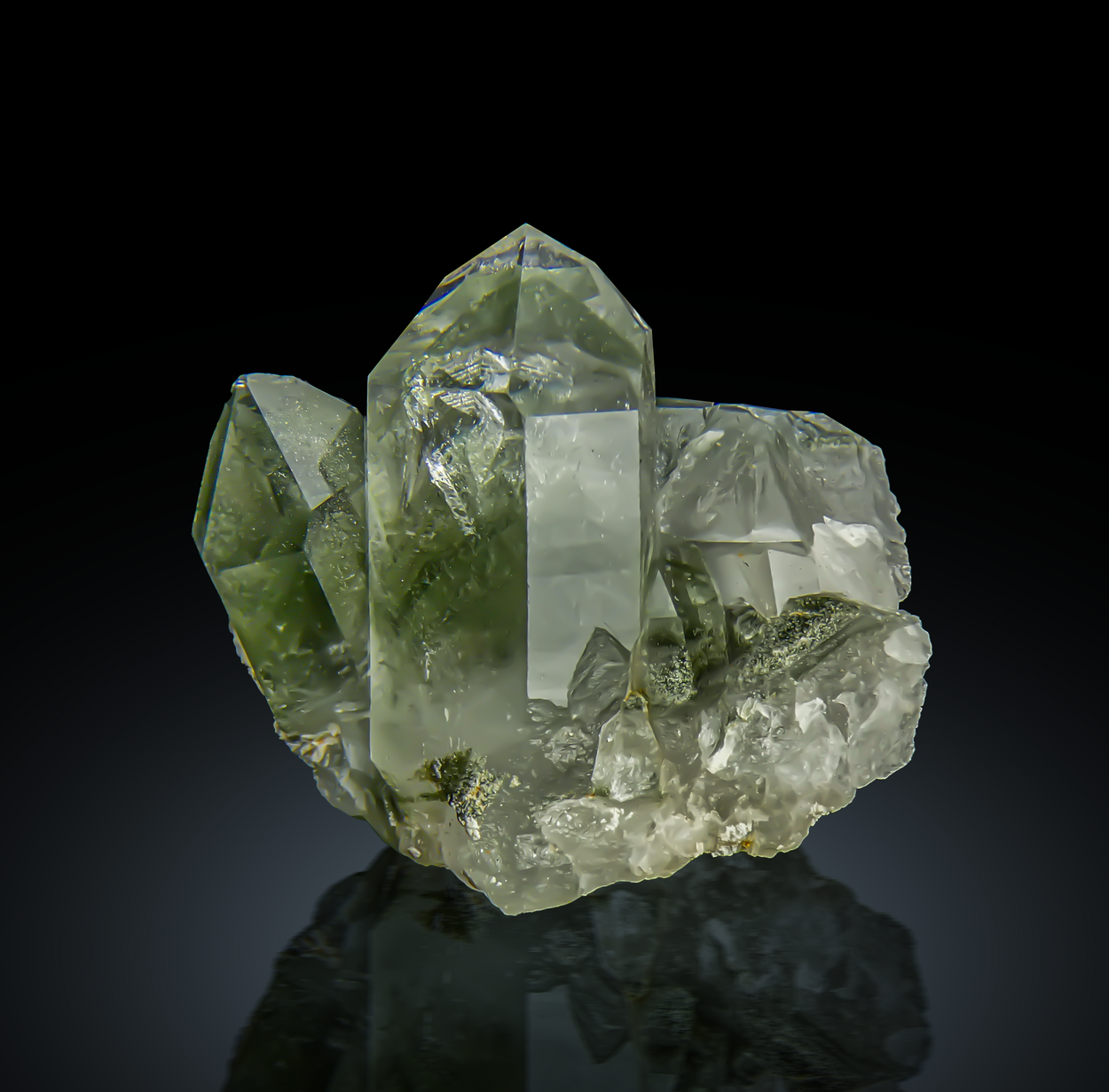 Quartz With Chlorite Inclusions