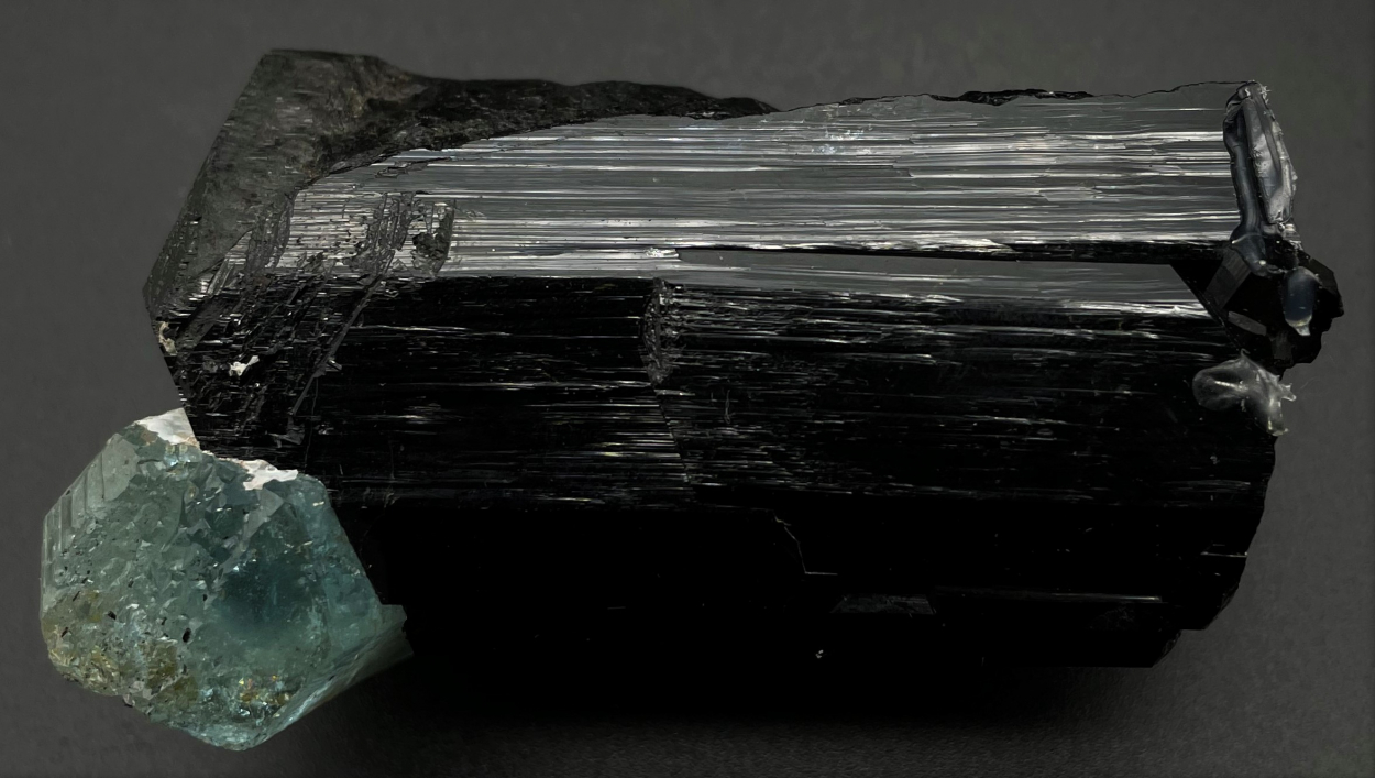 Aquamarine On Schorl