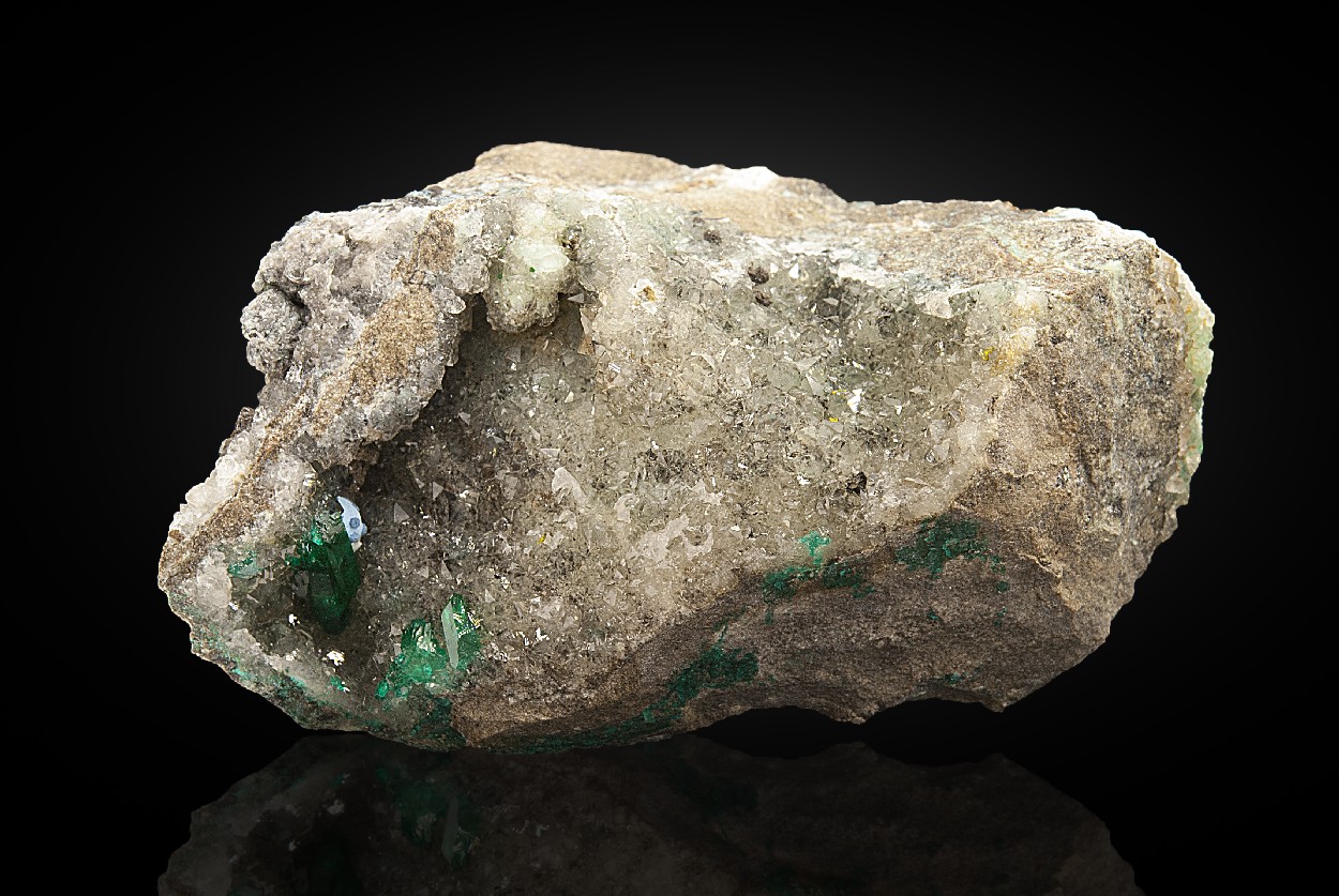 Dioptase With Plancheite