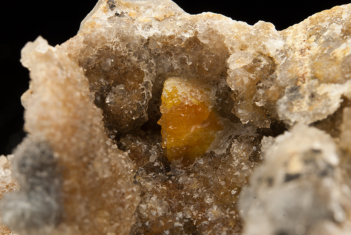 Wulfenite