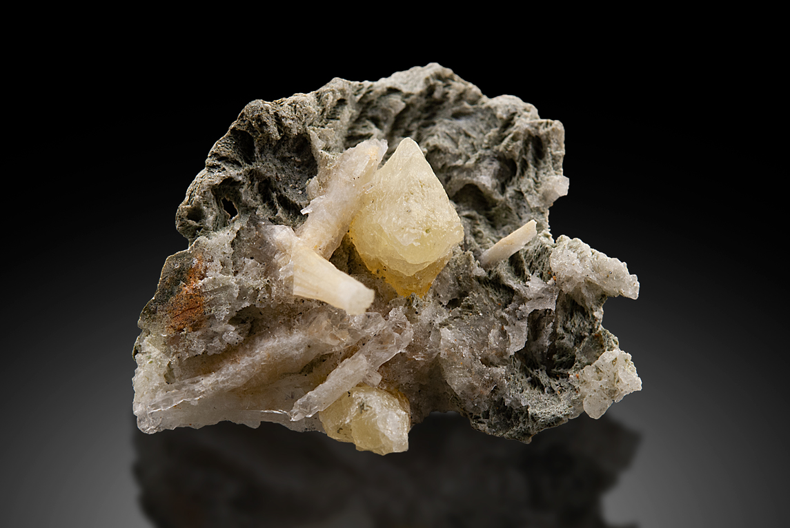 Scheelite