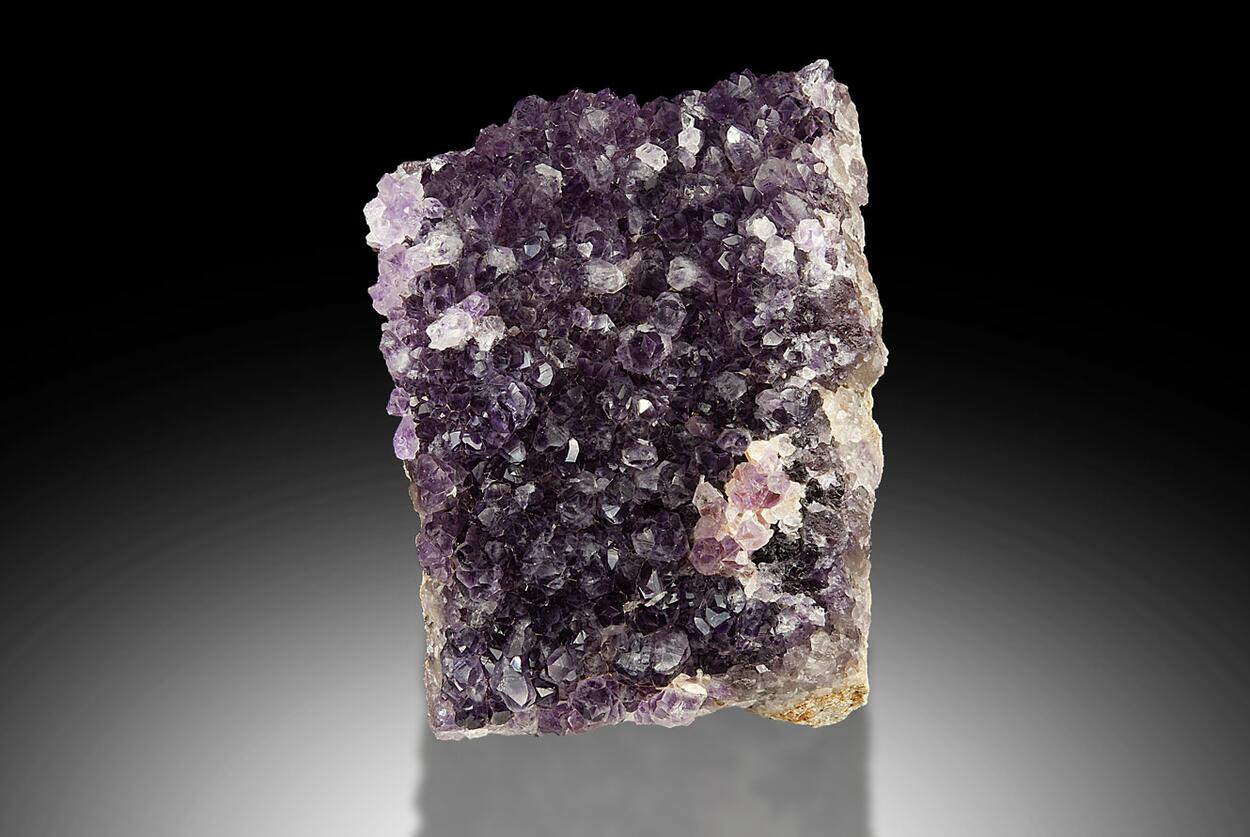 Quartz Var Amethyst