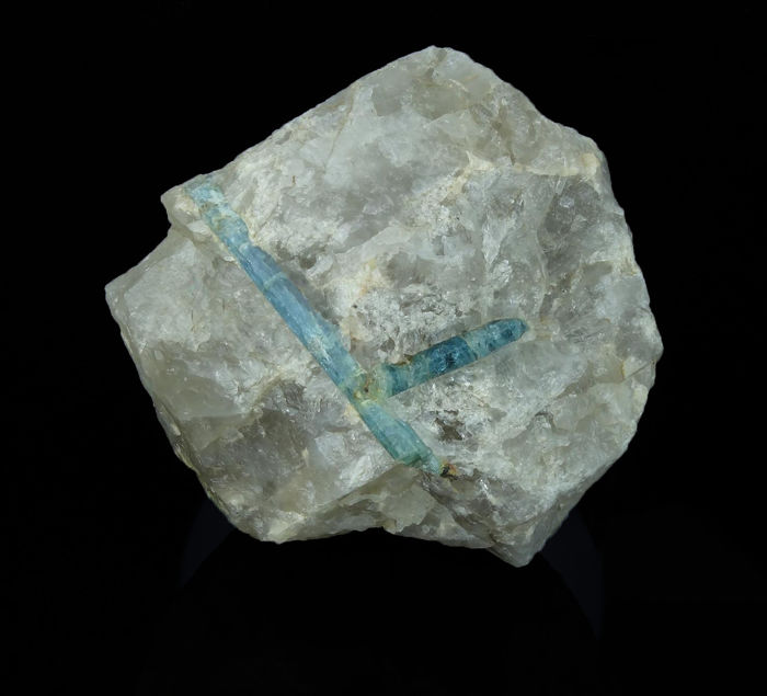 Beryl Var Aquamarine