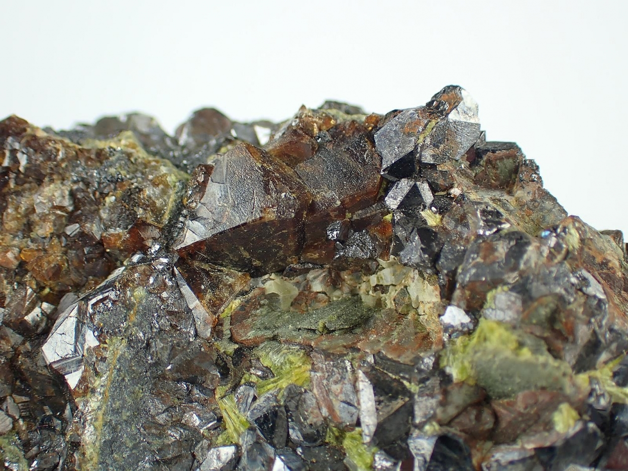 Hessonite Magnetite & Hedenbergite