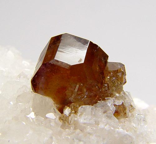 Uvite On Magnesite