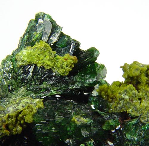 Olivenite & Tsumcorite