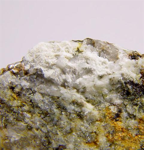 Uralolite