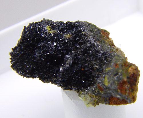 Vauquelinite