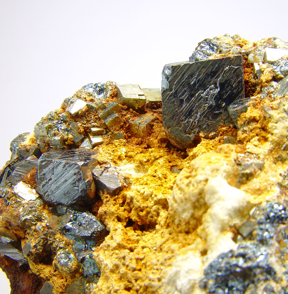 Hematite Psm Pyrite