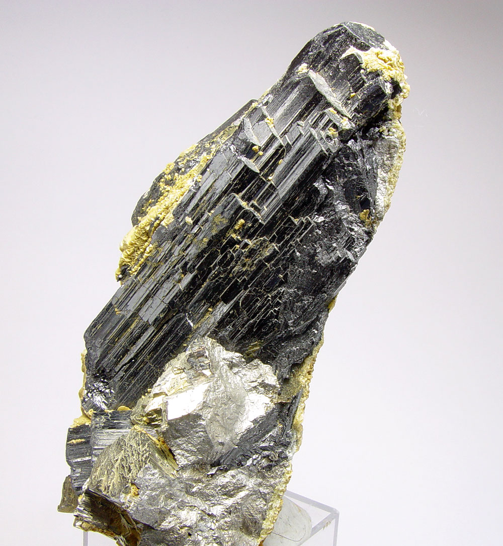 Ferberite & Siderite