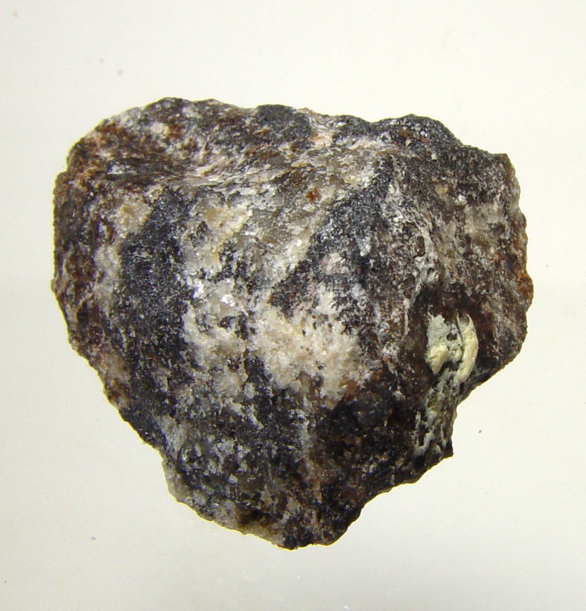 Henritermierite