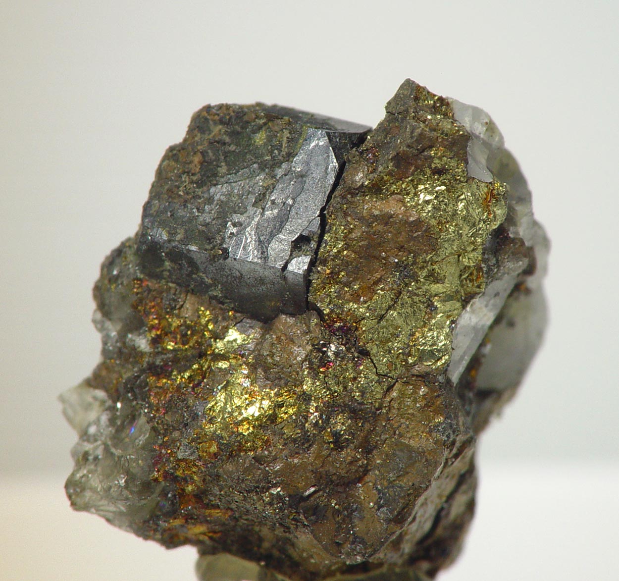 Eskolaite