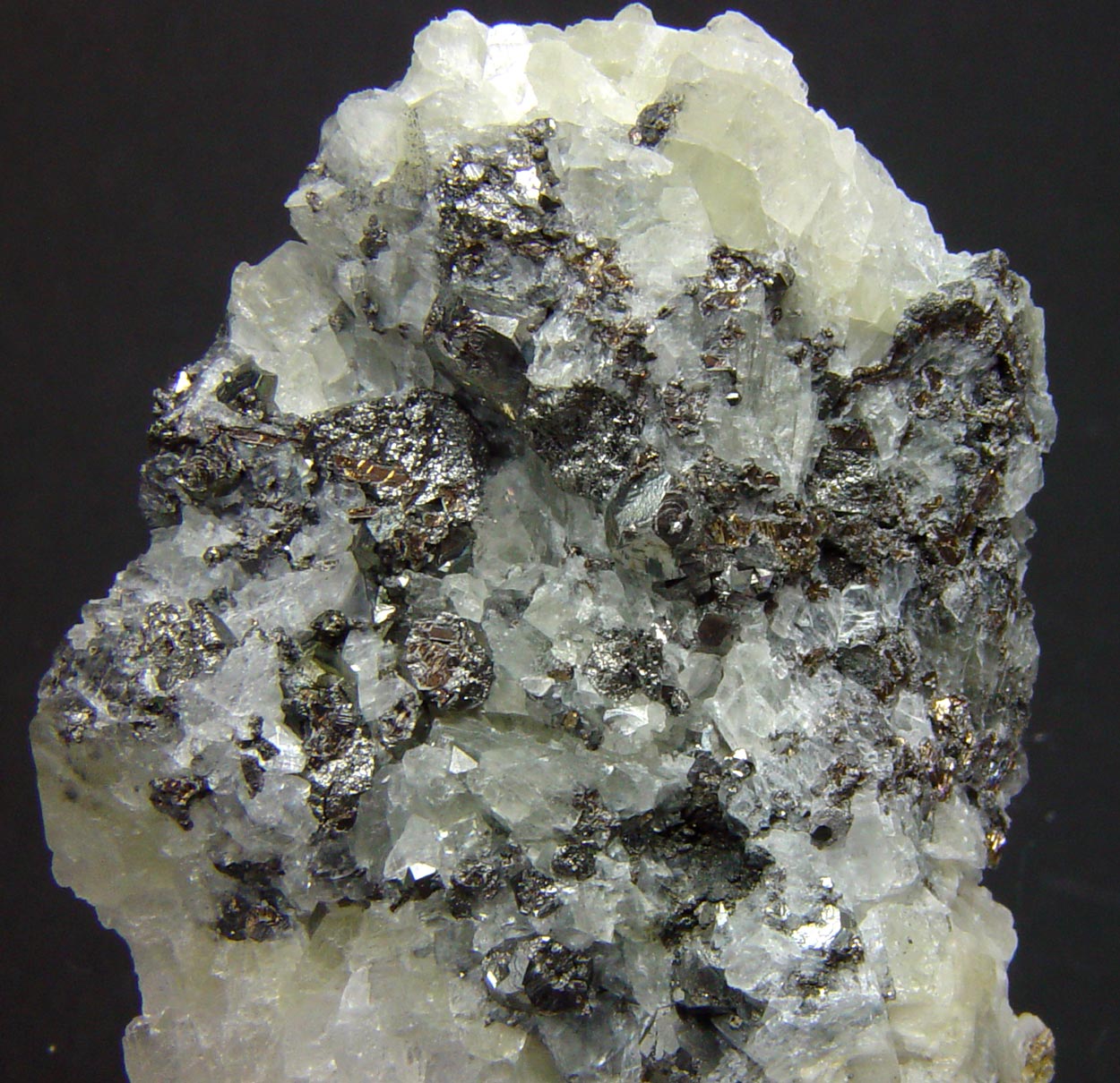 Bismuth & Nickelskutterudite
