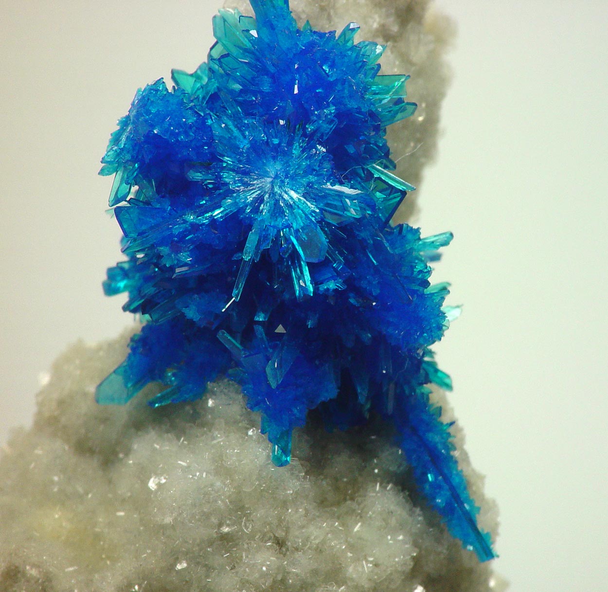 Pentagonite