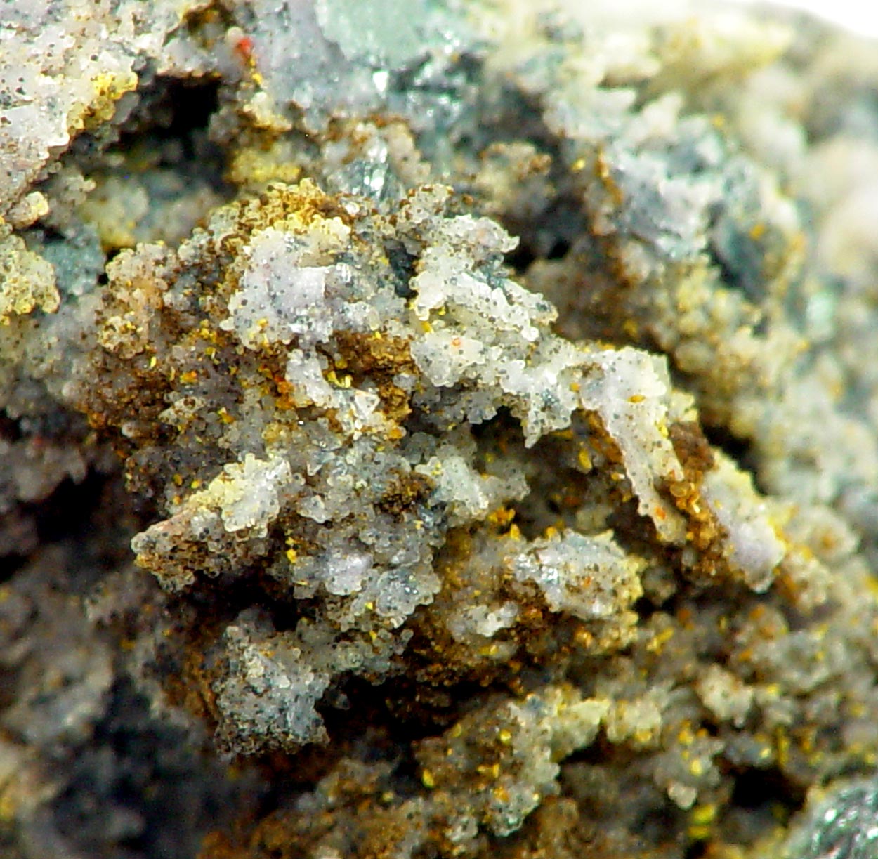 Earlshannonite