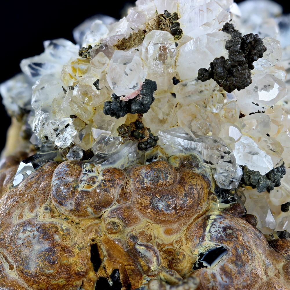 Goethite With Quartz