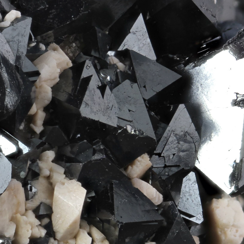 Magnetite On Feldspar