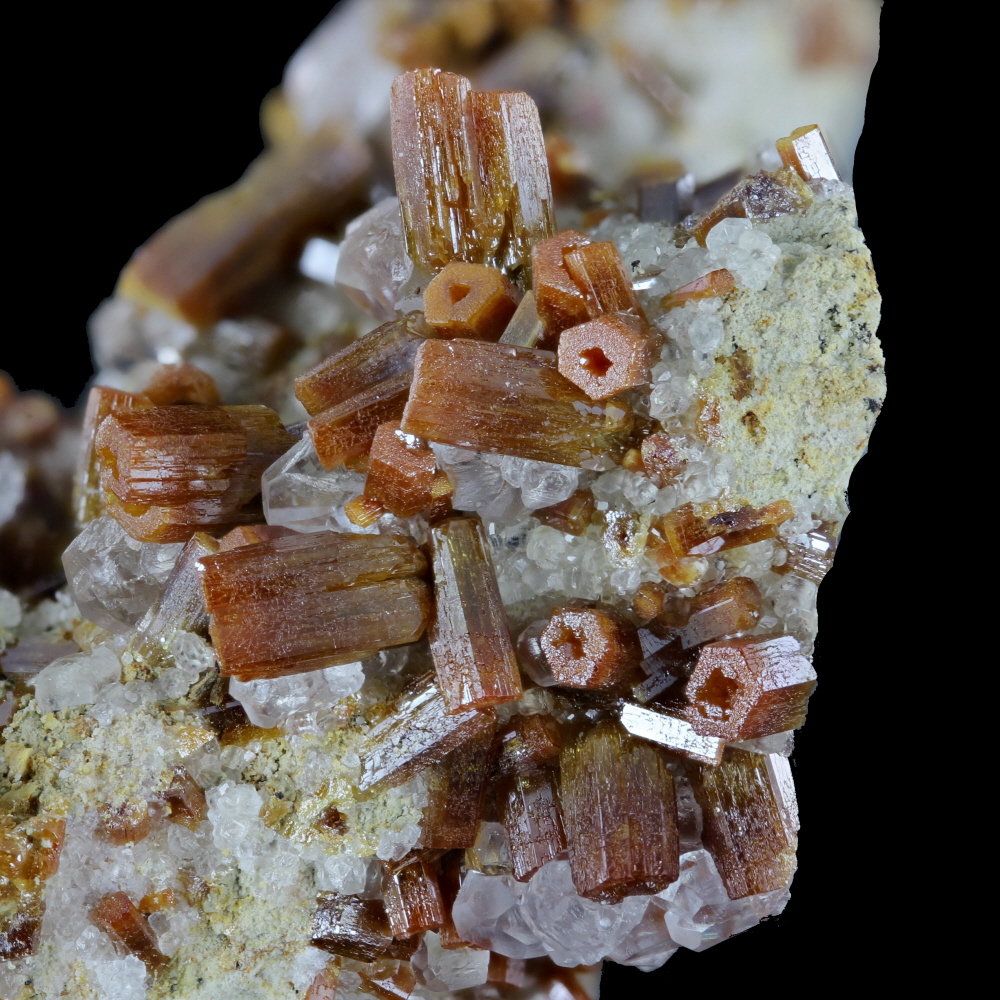 Vanadinite With Calcite