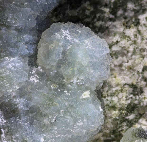 Prehnite With Scolecite