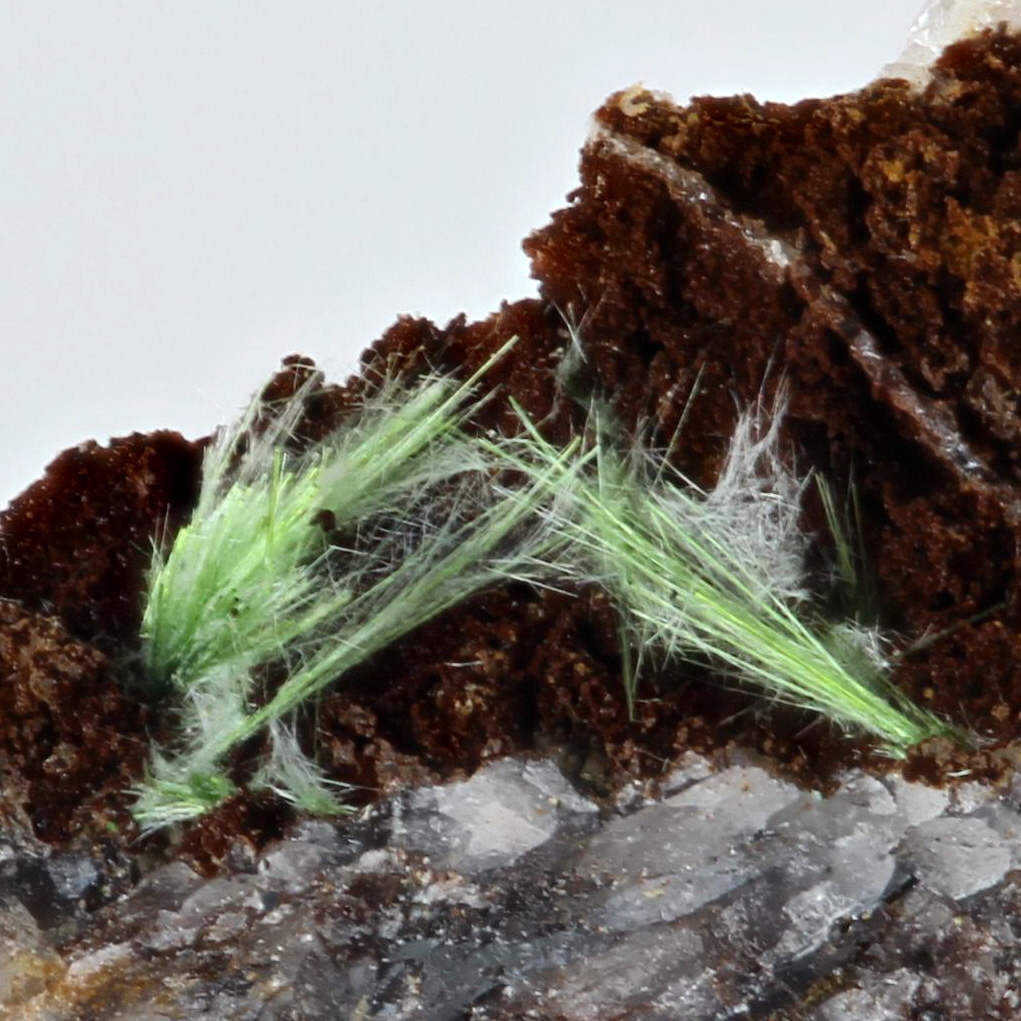 Agardite-(Ce)