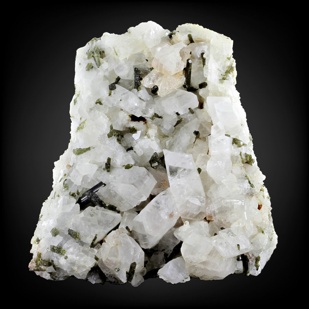 Albite With Epidote