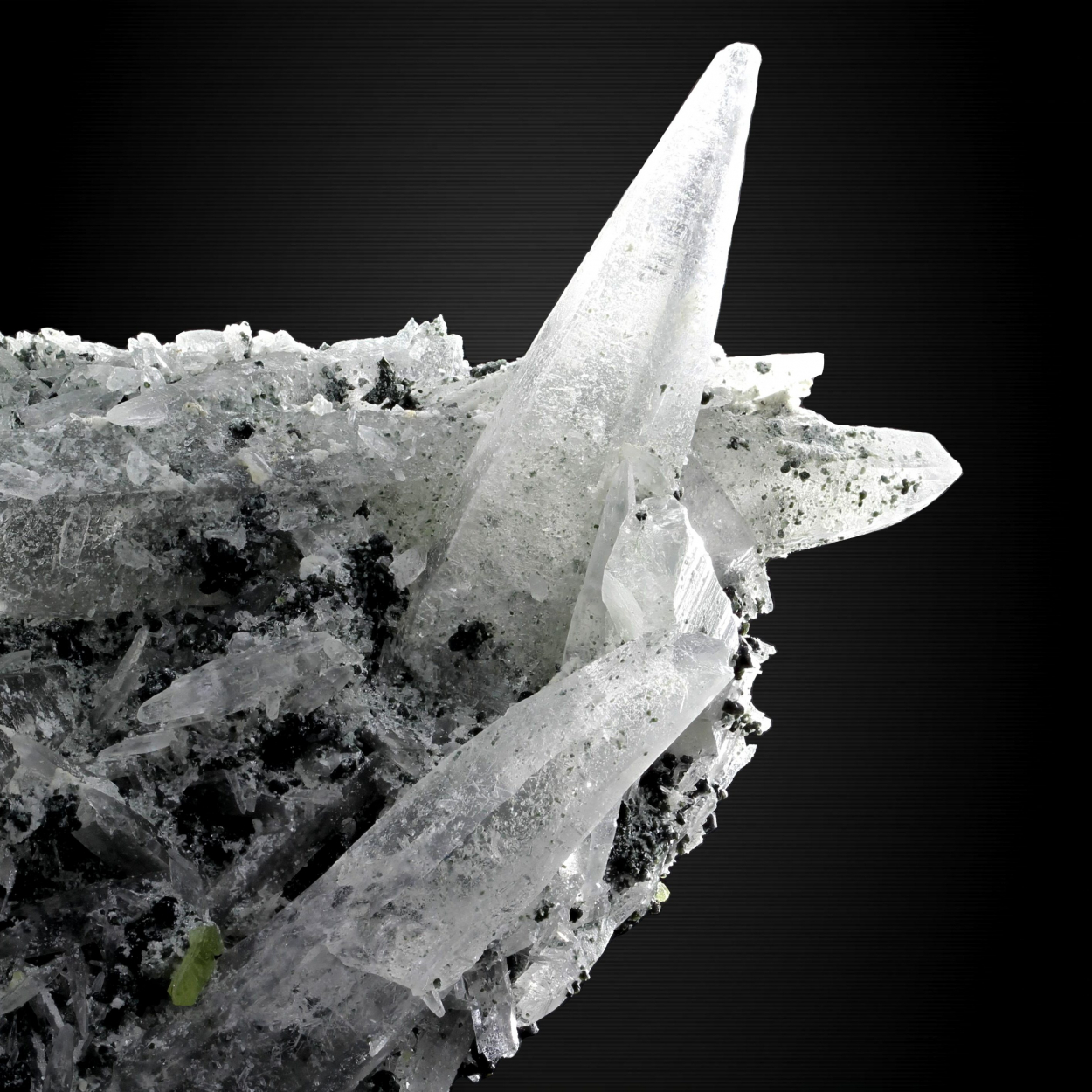 Titanite On Quartz