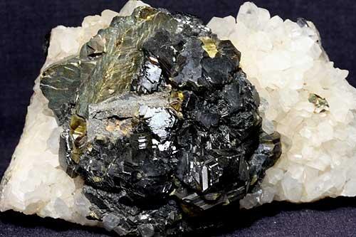 Sphalerite Var Cleiophane & Chalcopyrite