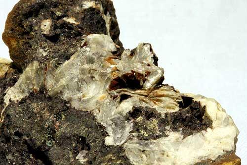 Baryte Var Hokutolite