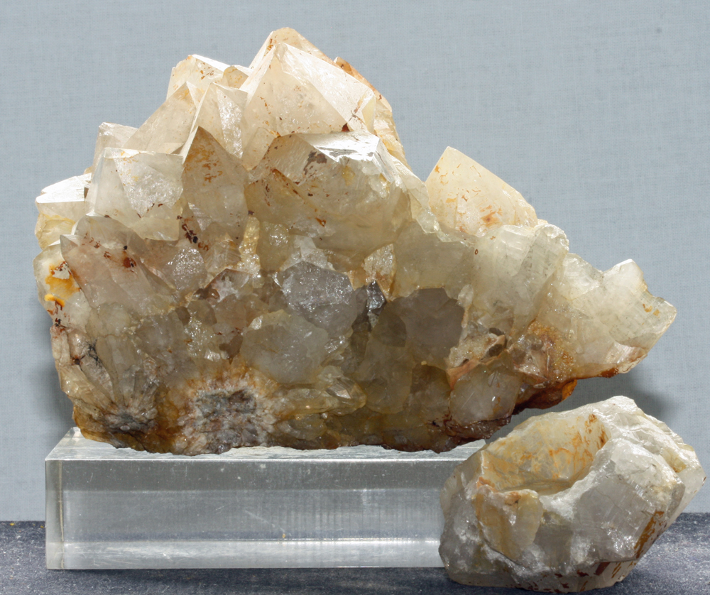 Capped Quartz