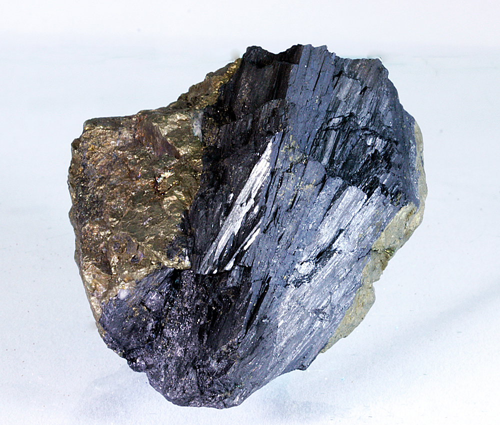Wolframite & Chalcopyrite