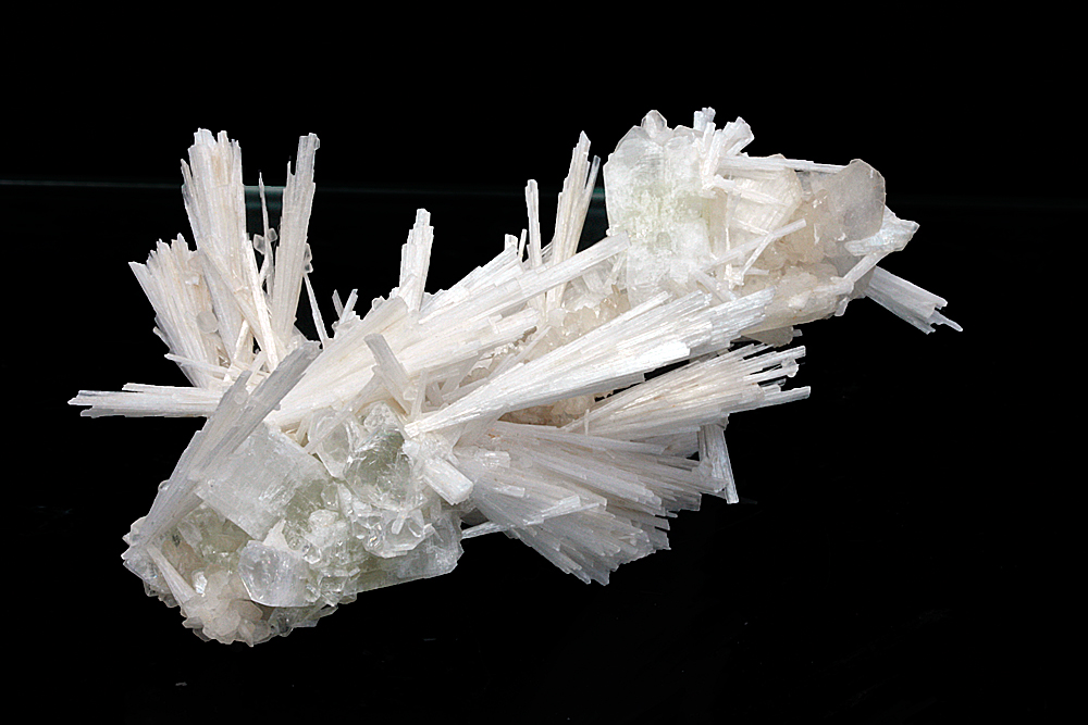 Scolecite & Apophyllite