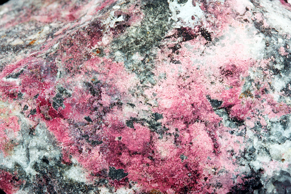 Erythrite