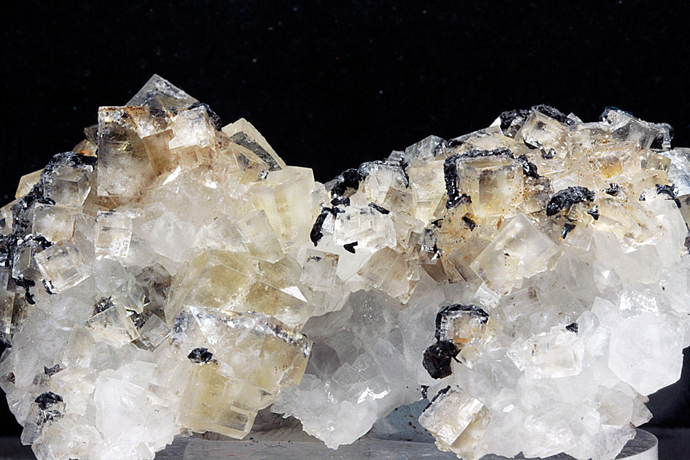 Fluorite & Goethite Psm Siderite