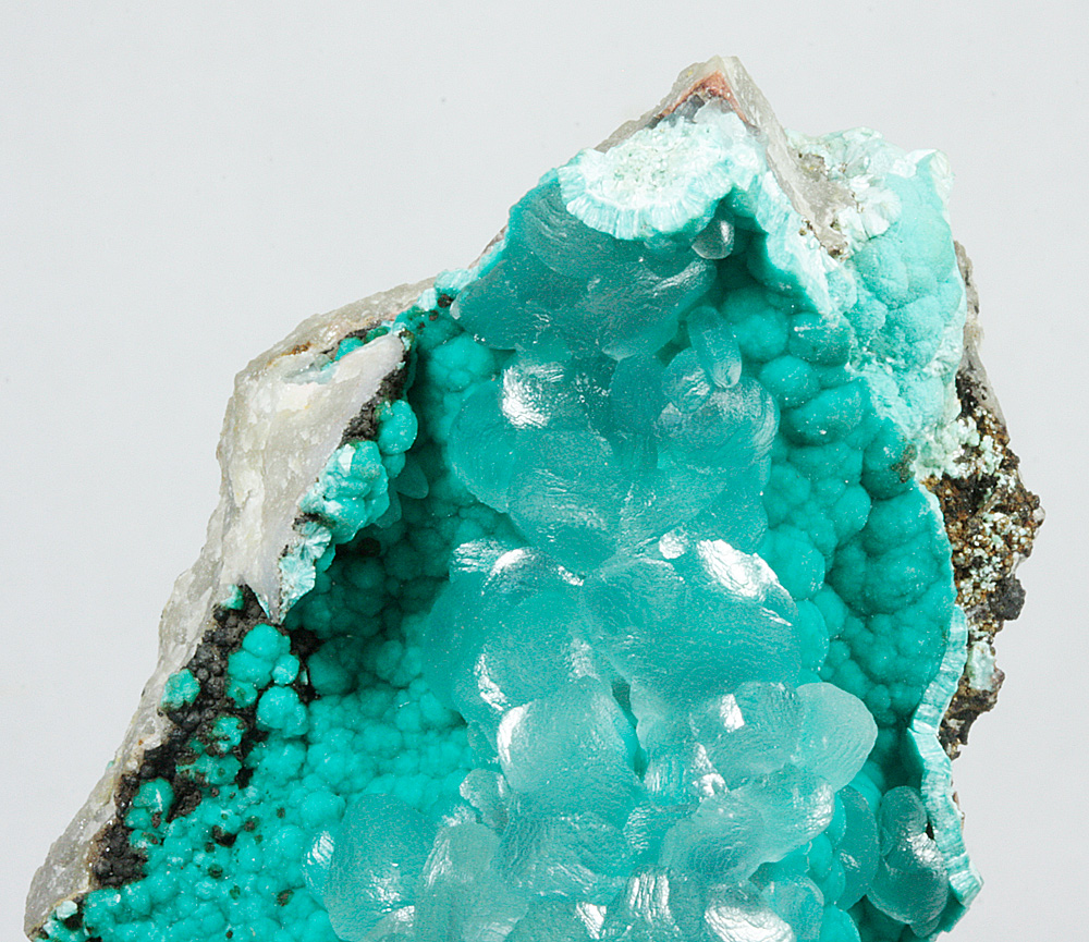 Smithsonite On Aurichalcite