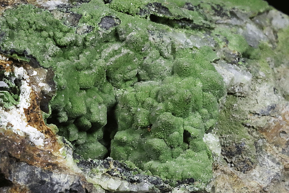 Pyromorphite & Quartz