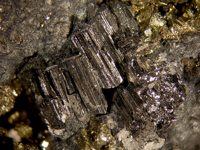 Bournonite & Chalcopyrite