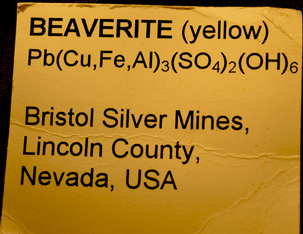 Beaverite-(Cu)
