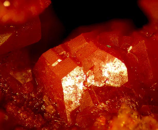 Iranite & Chromian Wulfenite