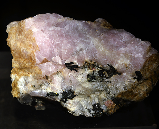 Ussingite & Potassic-arfvedsonite